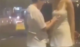 脱衣视频,揭秘脱衣视频背后的真相与反思